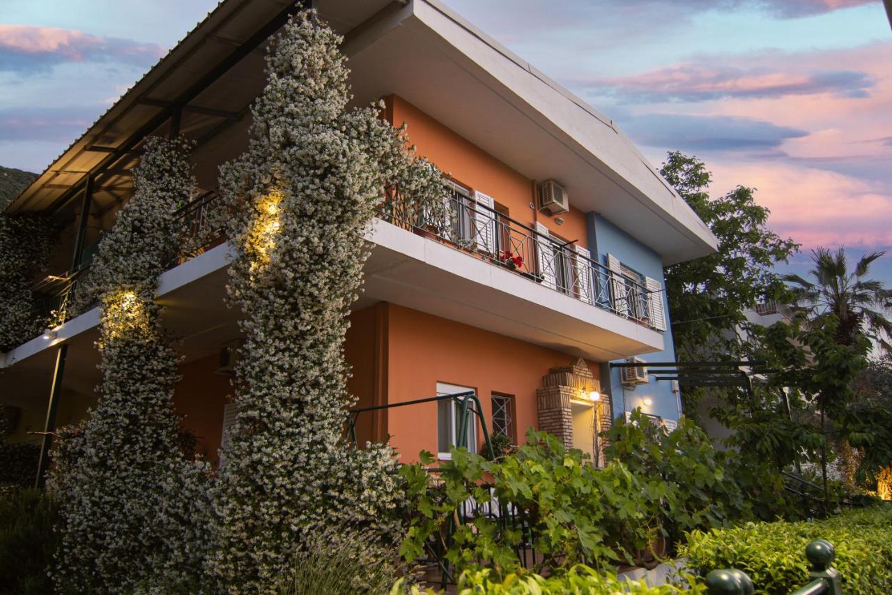 Tsertos Apartments 카메나불라 외부 사진