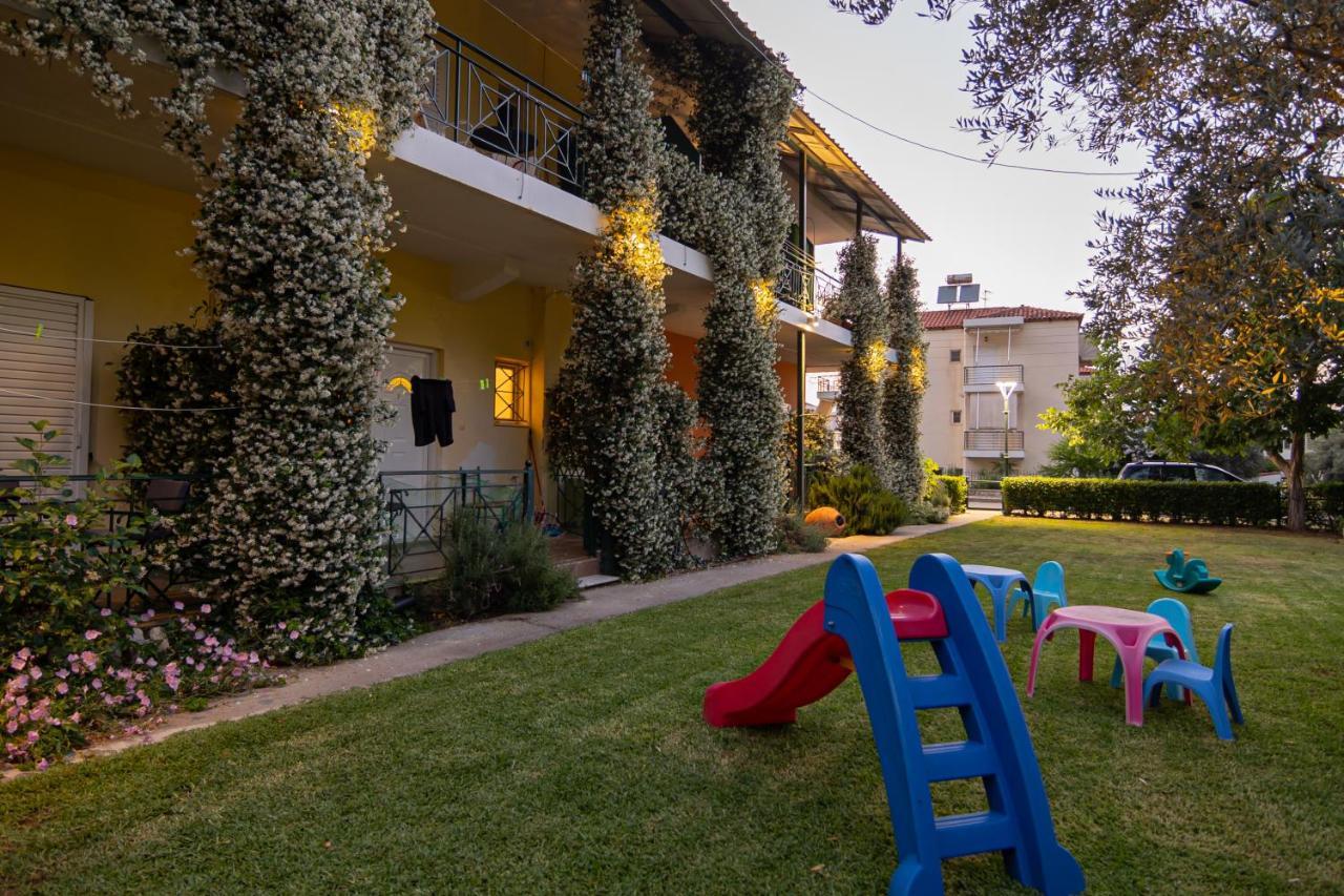 Tsertos Apartments 카메나불라 외부 사진