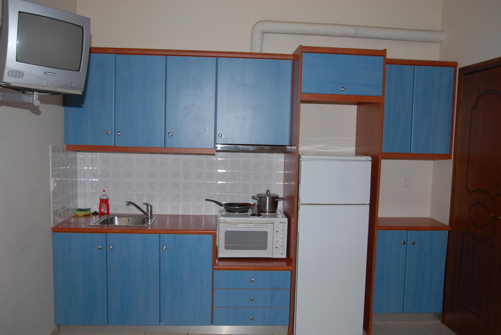 Tsertos Apartments 카메나불라 외부 사진