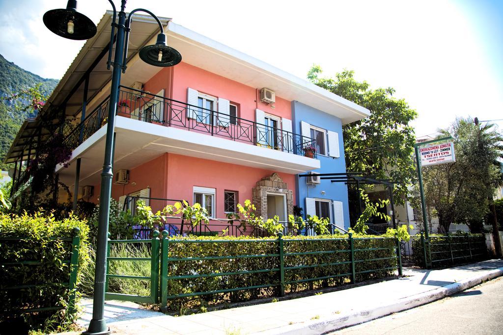 Tsertos Apartments 카메나불라 외부 사진