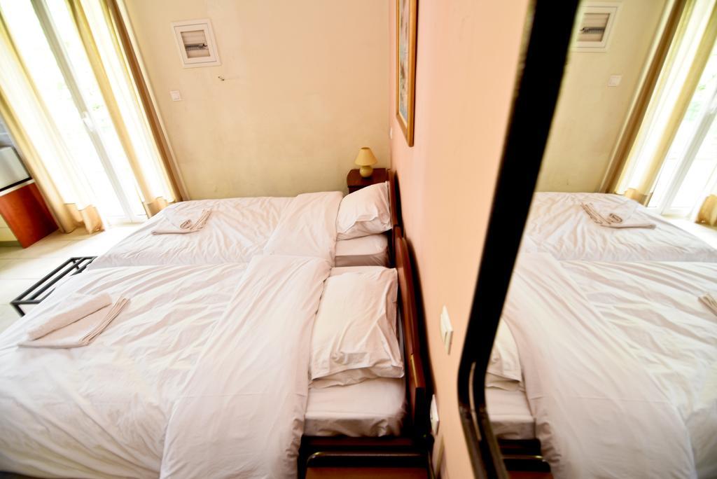 Tsertos Apartments 카메나불라 외부 사진