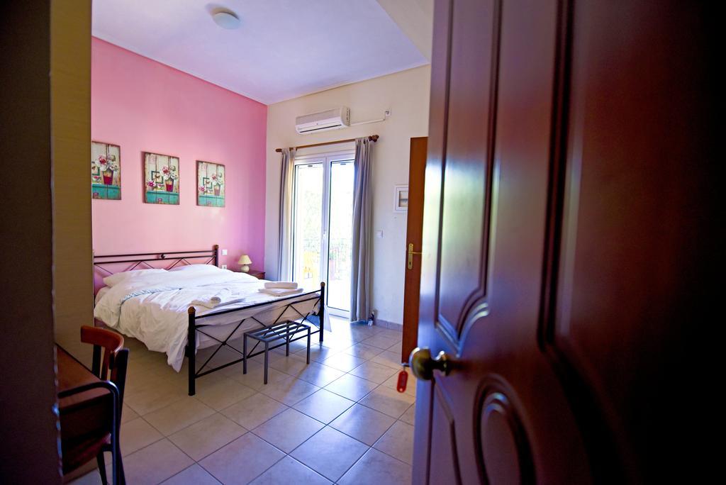 Tsertos Apartments 카메나불라 외부 사진